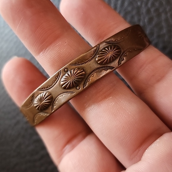 Jewelry - VTG Bell copper bracelet